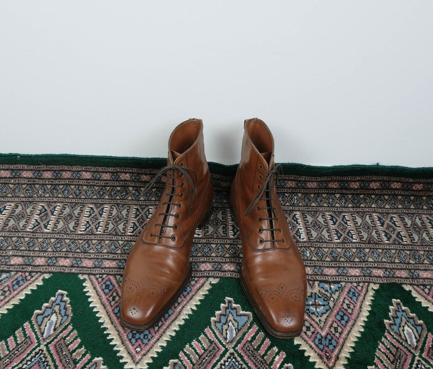 Alfred Sargent, brown balmoral boots, size 8UK, RRP 840e