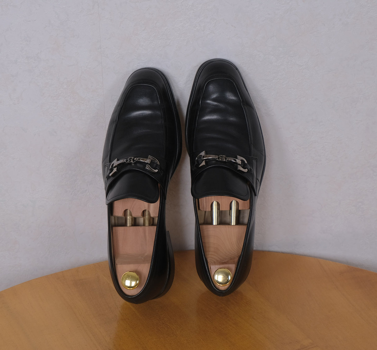 Bally, mustat louferit, koko 42, leveä lesti