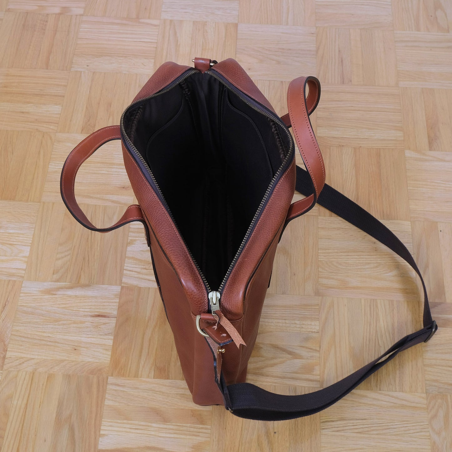 Bill Amberg, brown shoulder bag, made in England