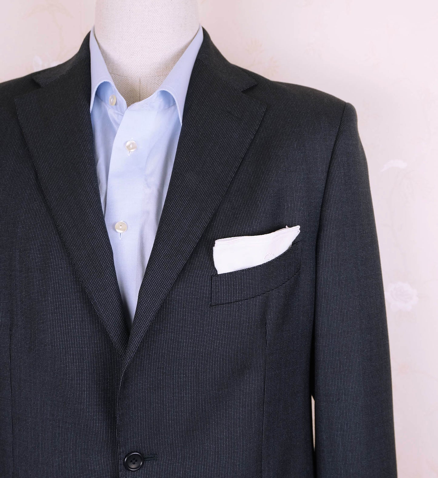 Boggi, navy blue suit, size 50EU, slim
