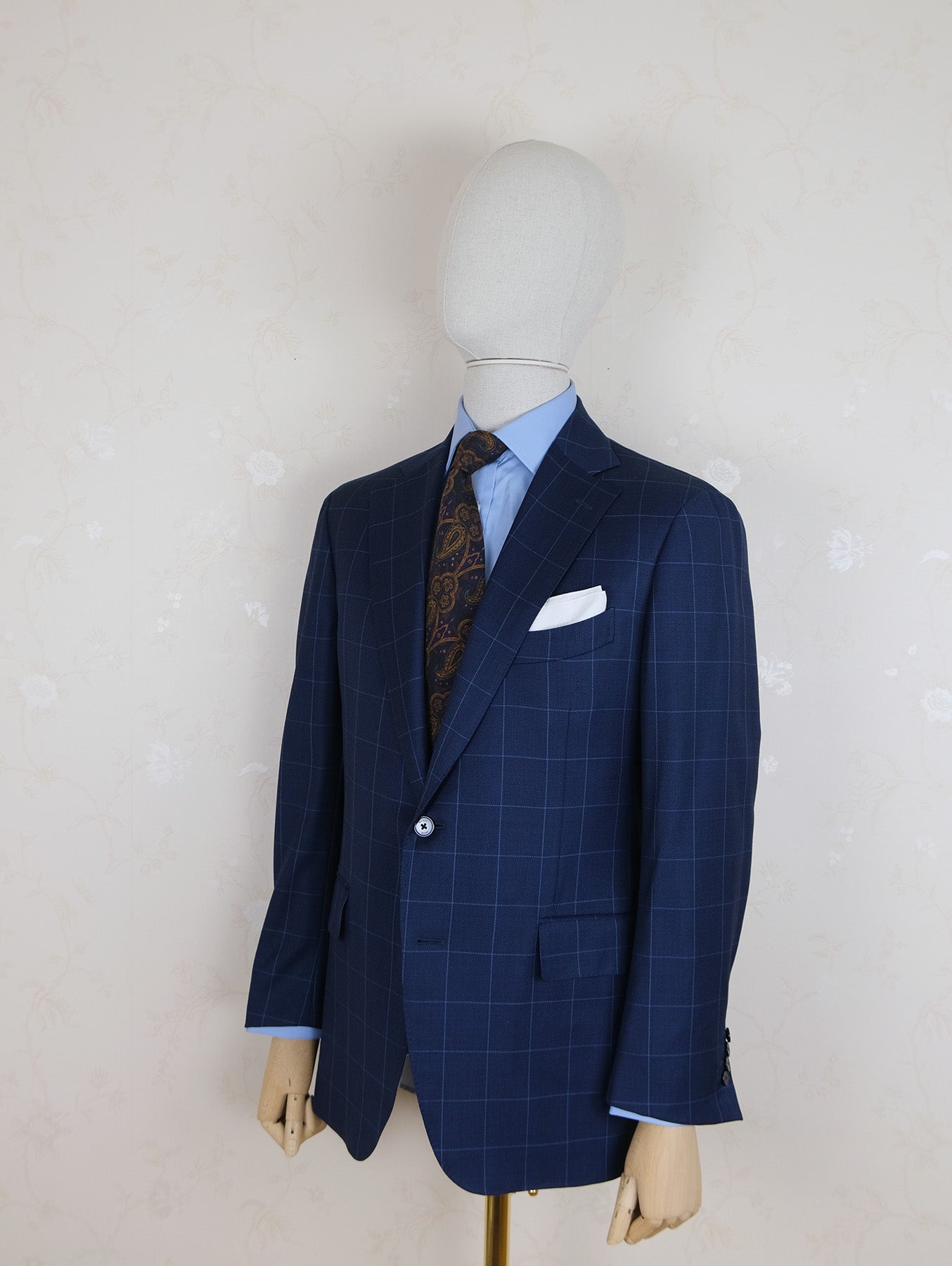 Boggi, navy blue suit, size 50EU, slim