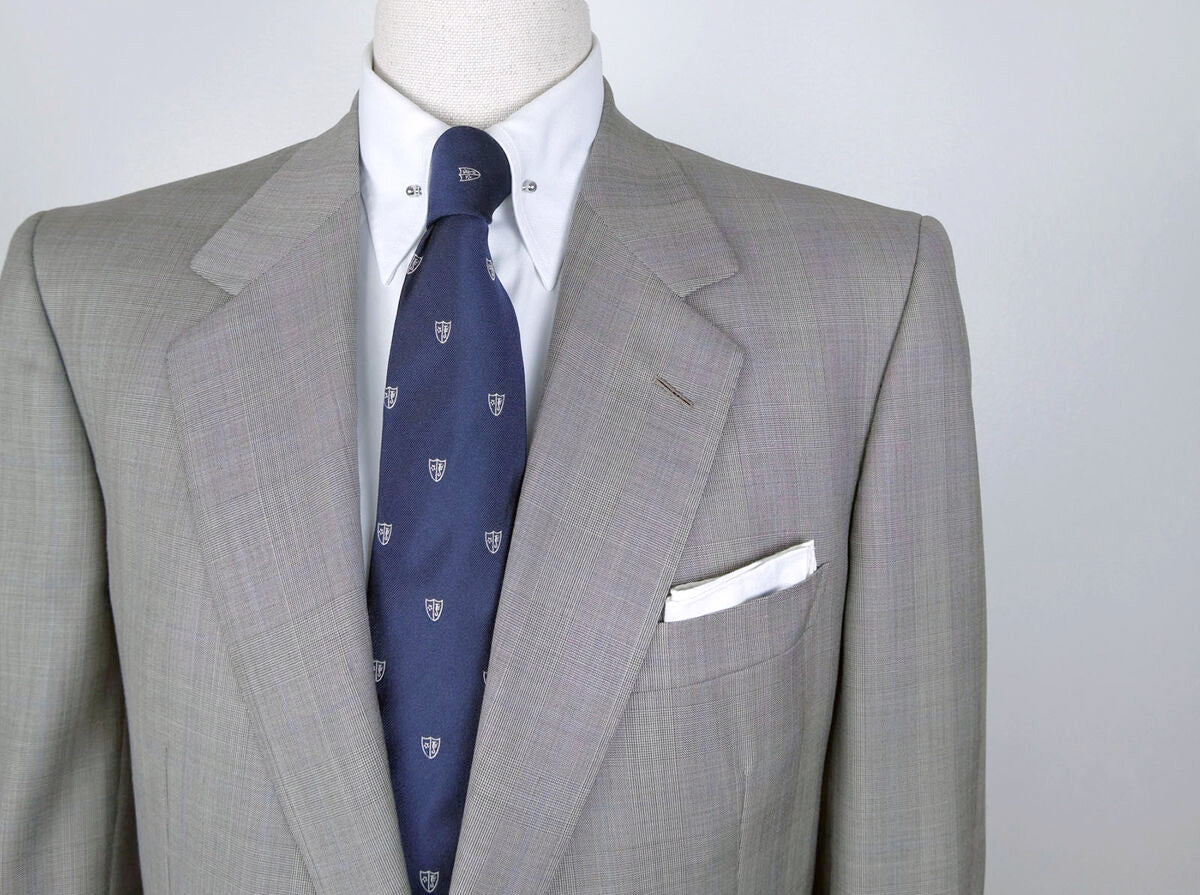 Brioni, harmaa käsintehty irtotakki, koko 54, ovh 3900 e