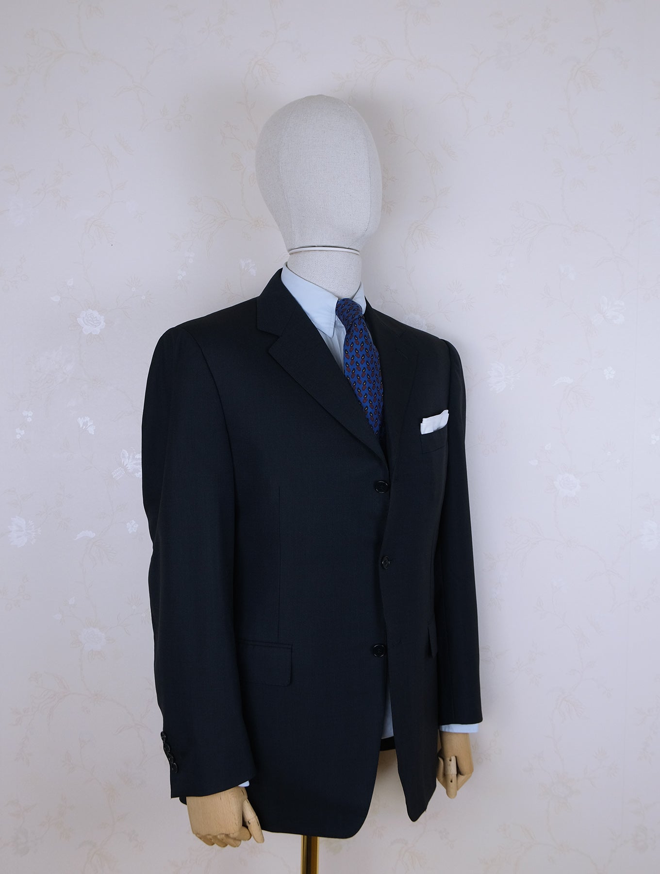 Canali, dark grey suit, size 44UK, pinstripe, double-breasted