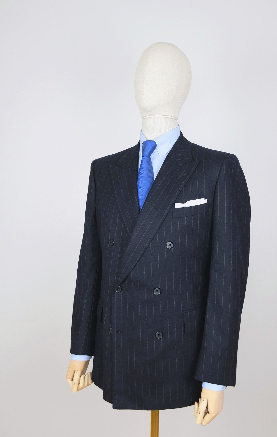 Chester Barrie, käsintehty tumma puku, koko 54, liituraita
