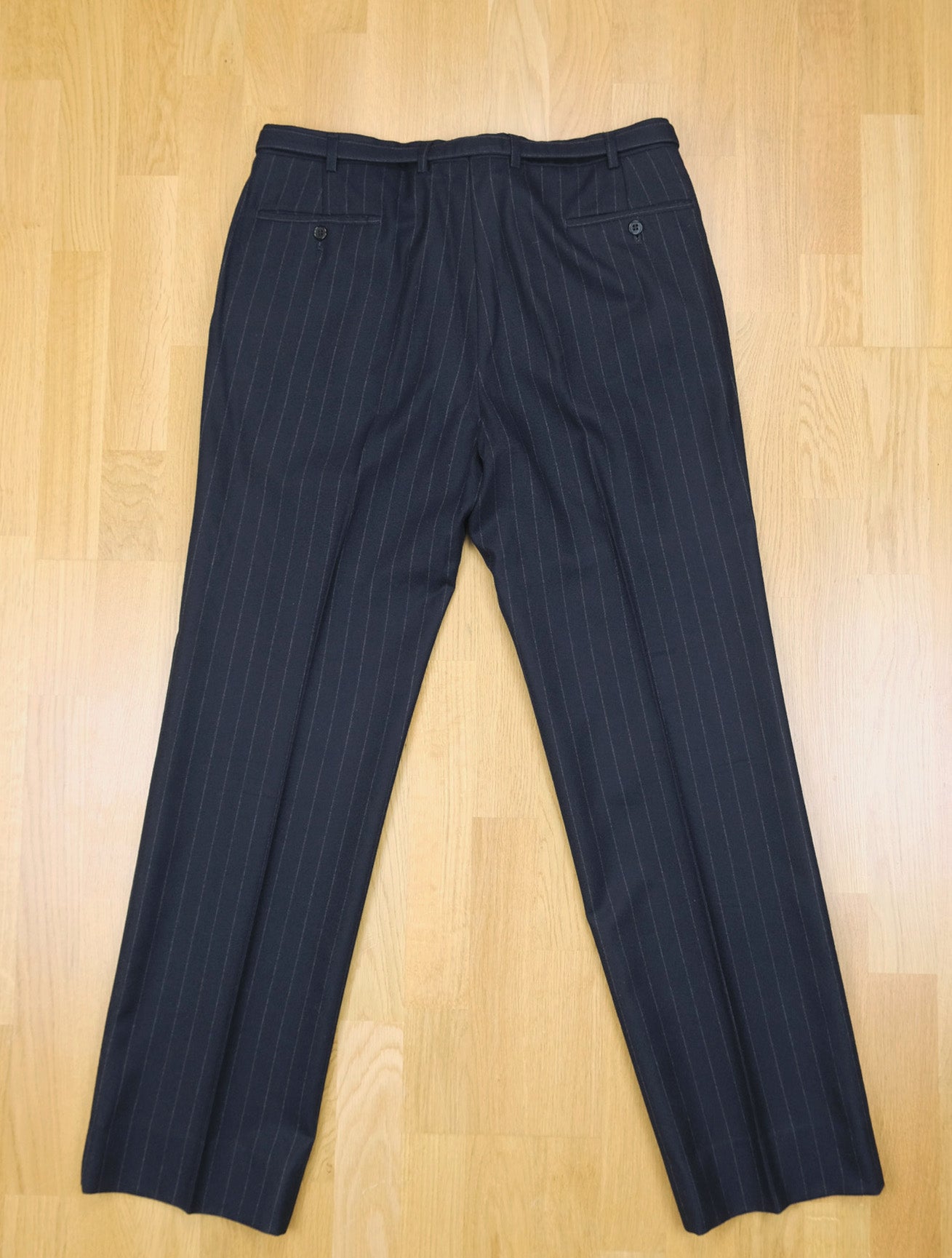 Chester Barrie, käsintehty tumma puku, koko 54, liituraita