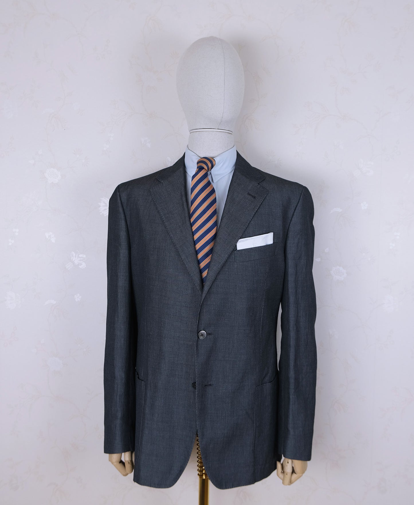 Corneliani, sininen irtotakki, koko 56, kevyt ja ilmava