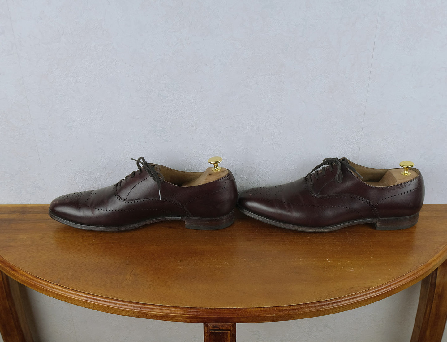 Crockett & Jones, tummanpunaiset pukukengät, koko 42