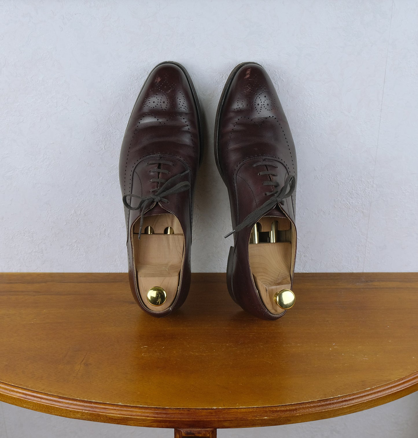 Crockett & Jones, tummanpunaiset pukukengät, koko 42