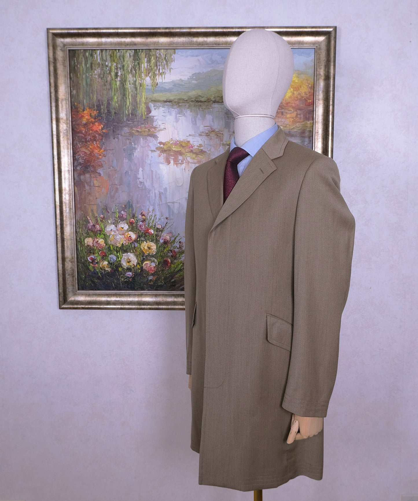 Gieves & Hawkes, vaalea covert coat, koko 50, villakangastakki