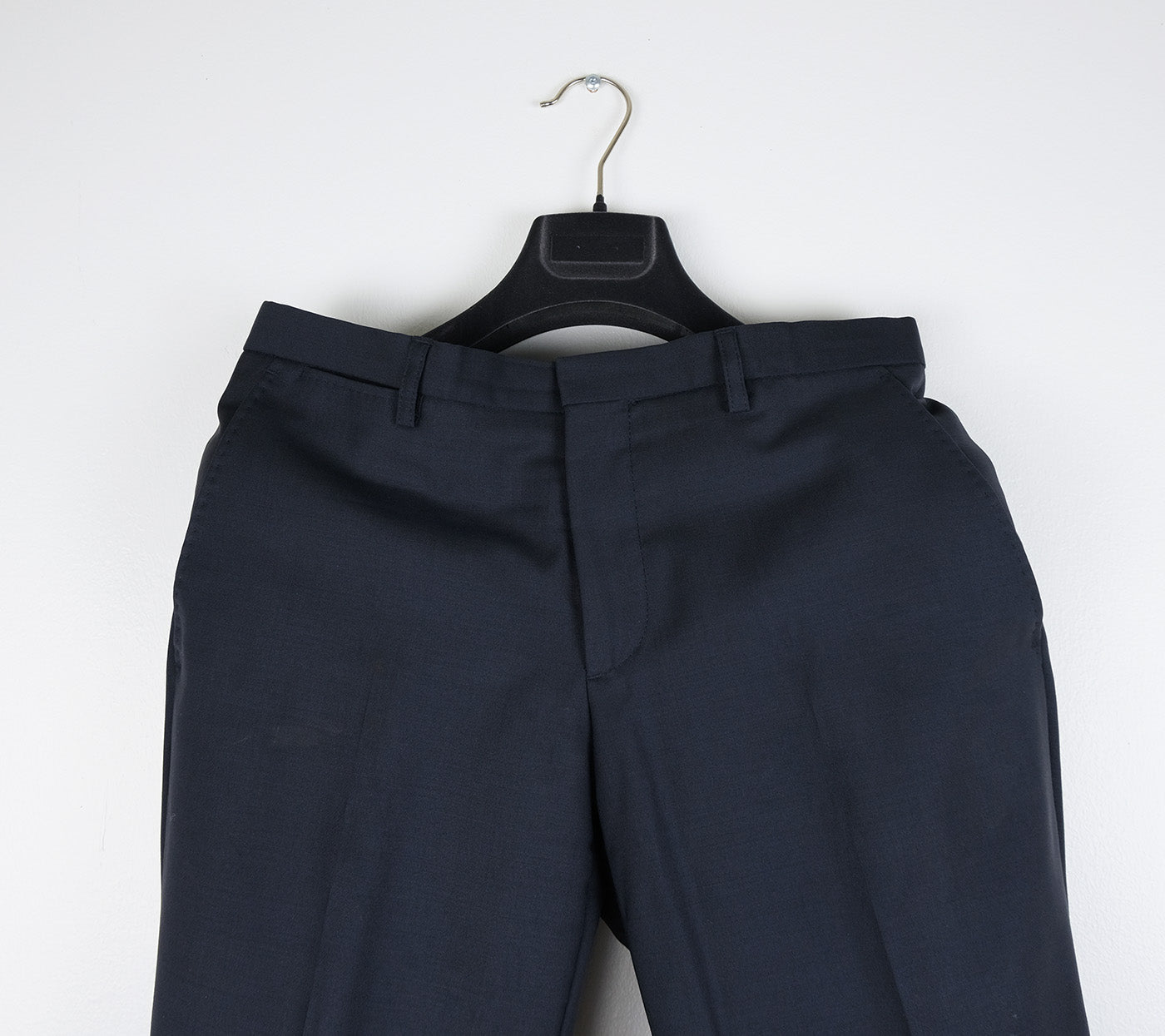 J. Lindeberg, dark suit, size 46EU, slim