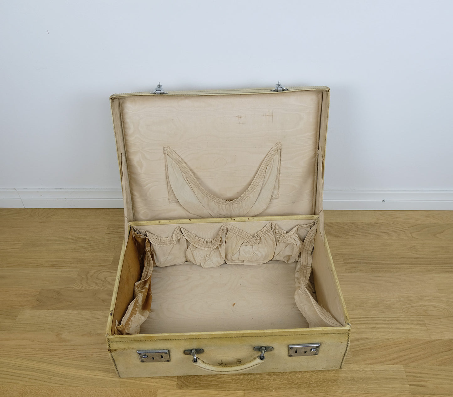 John Pound, uniikki matkalaukku, vintage, 1930-luvulta