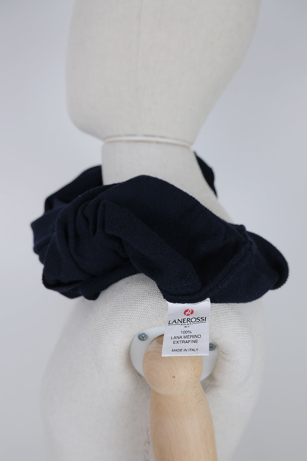Ezzelino, navy turtleneck, size M, merino