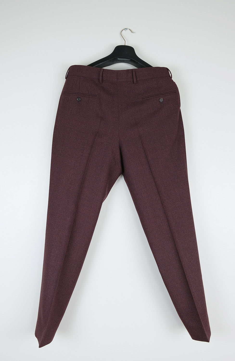 Herrainpukimo, luumun värinen puku, koko 46