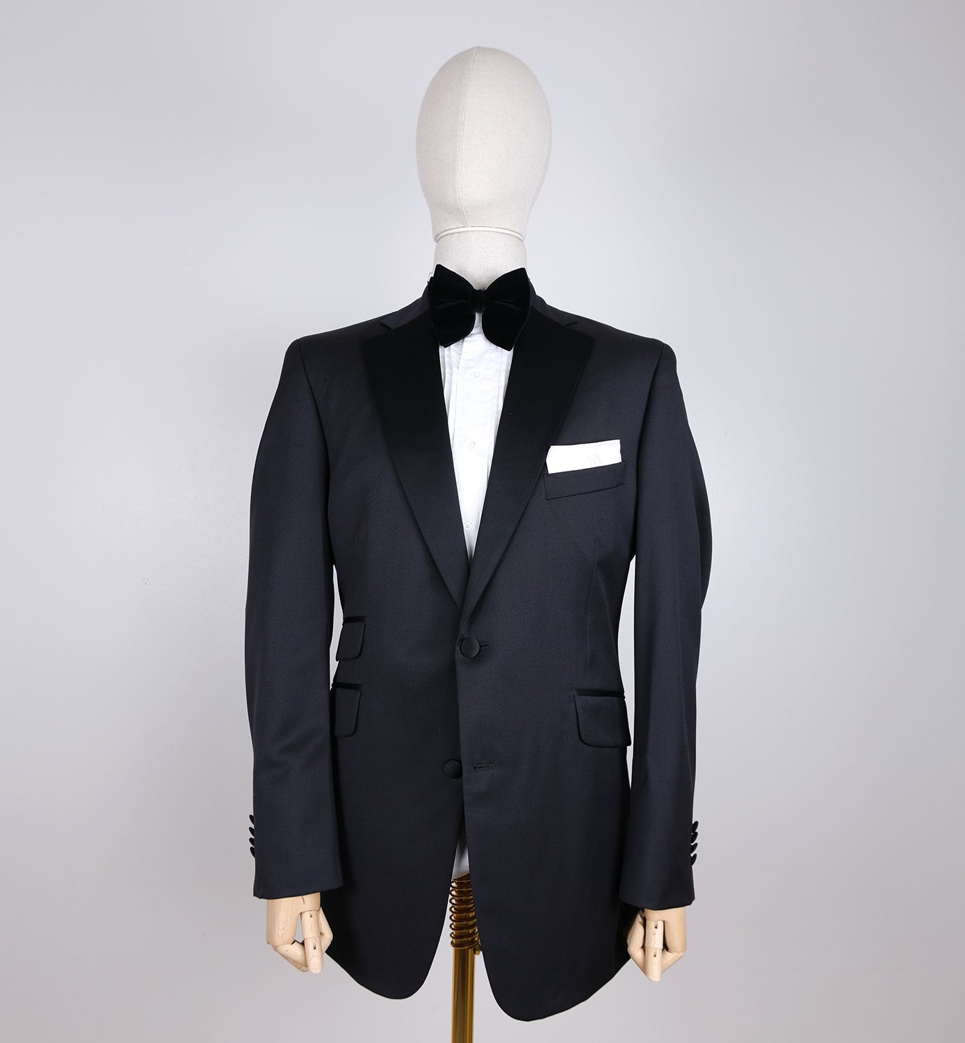 Patrick Hellmann, modern dinner suit, size 54EU, tuxedo