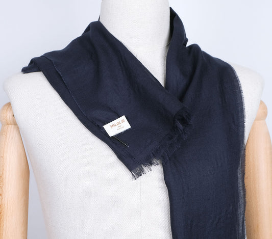 Maalbi, blue scarf, fine thin wool