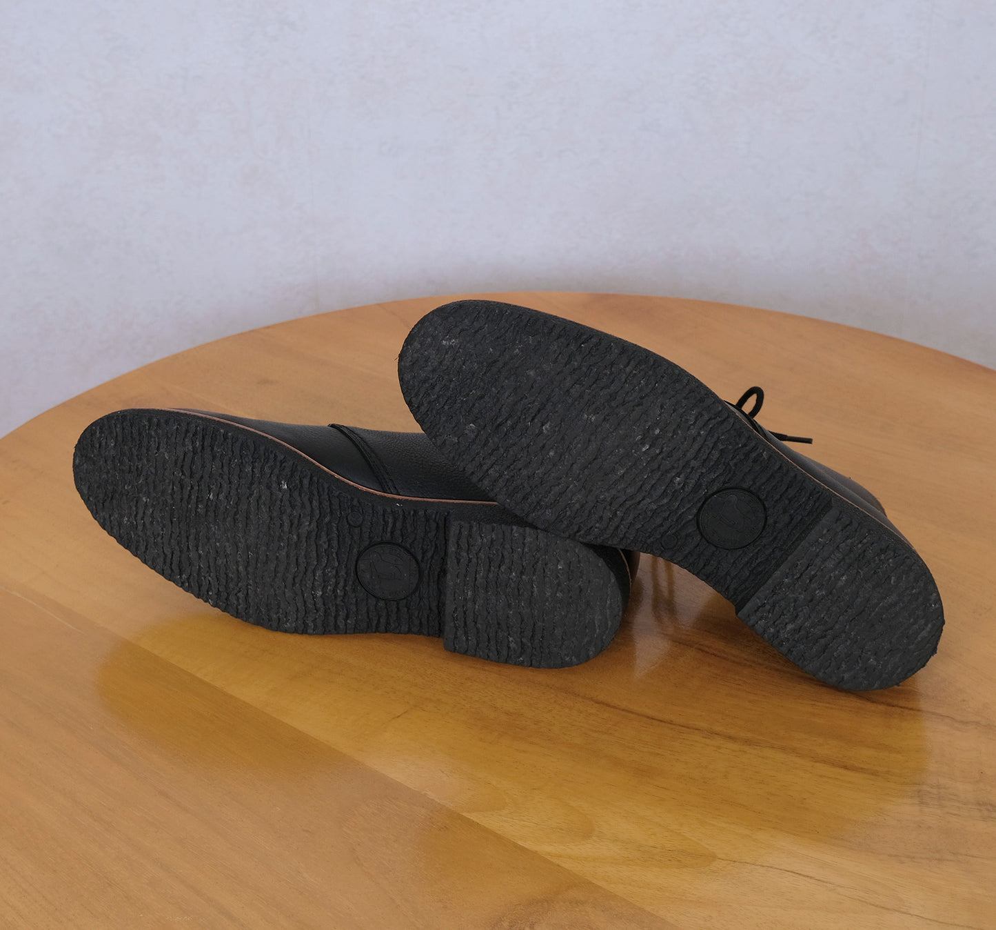 Panama Jack, mustat varsikengät, koko 46, chukka-malli, kumipohja