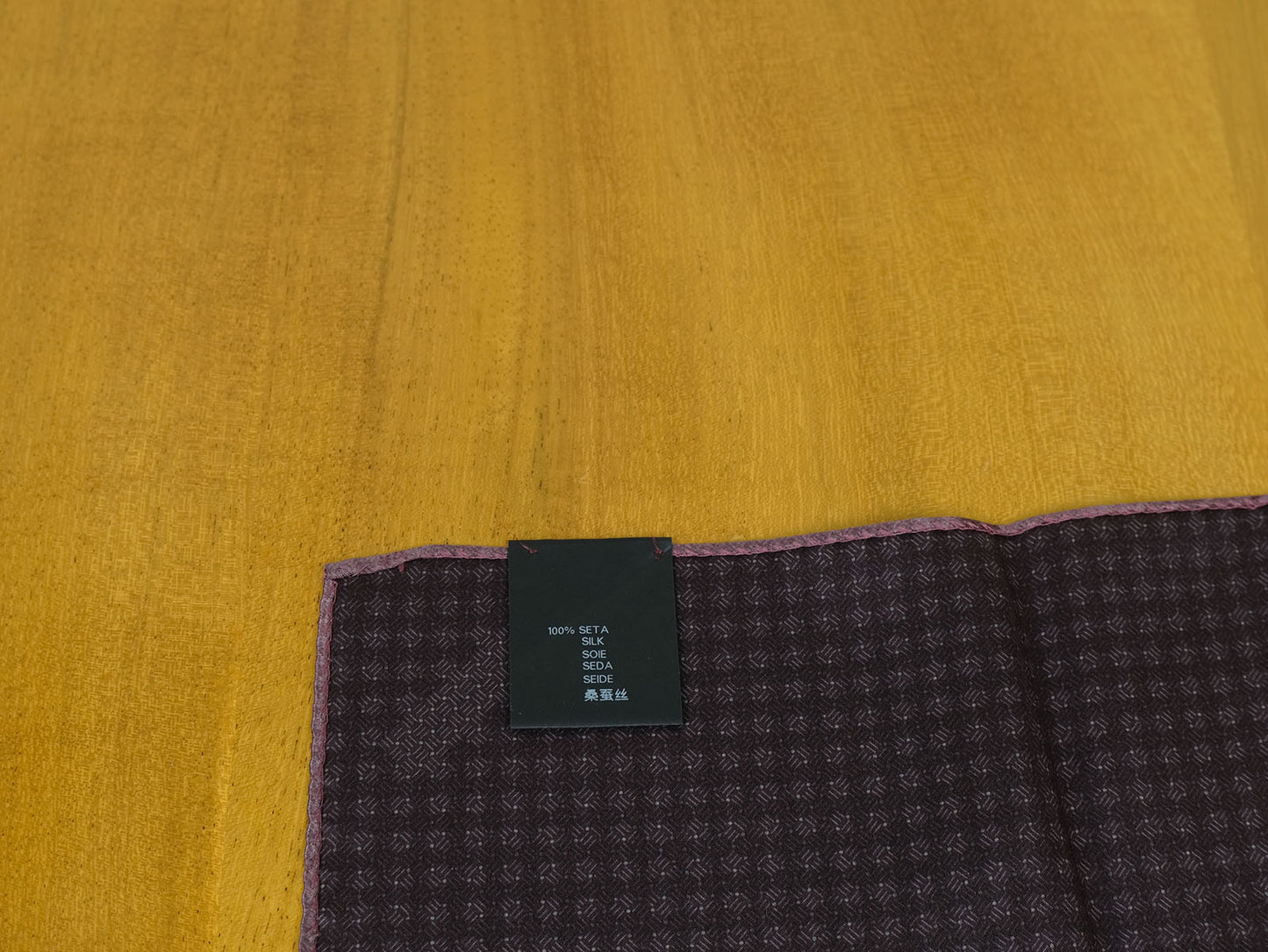 Corneliani, taskuliina, silkkiä, ruskea