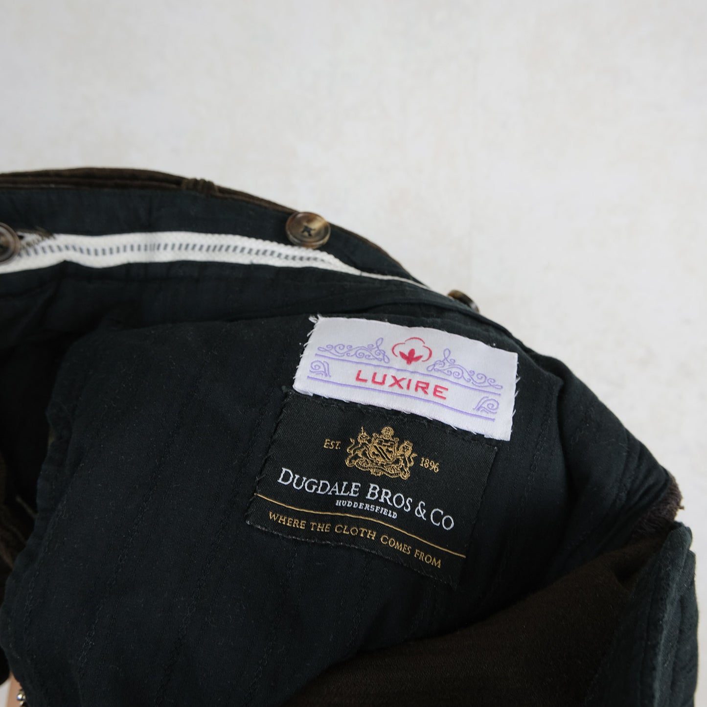 Luxire, ruskeat vakosamettihousut, koko 34'', erikoiskangas