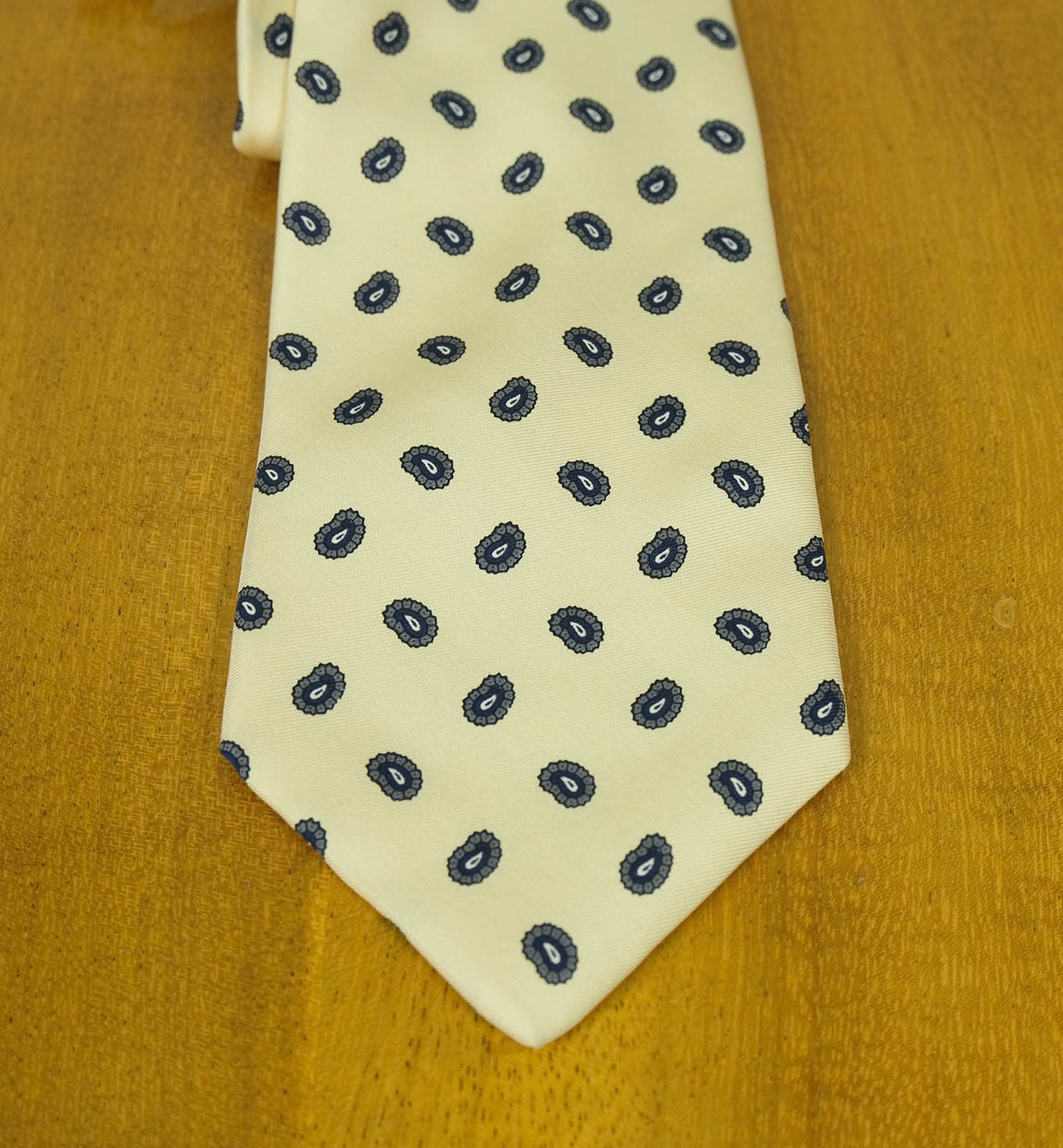 Hermès, blue-gray silk tie, made in France