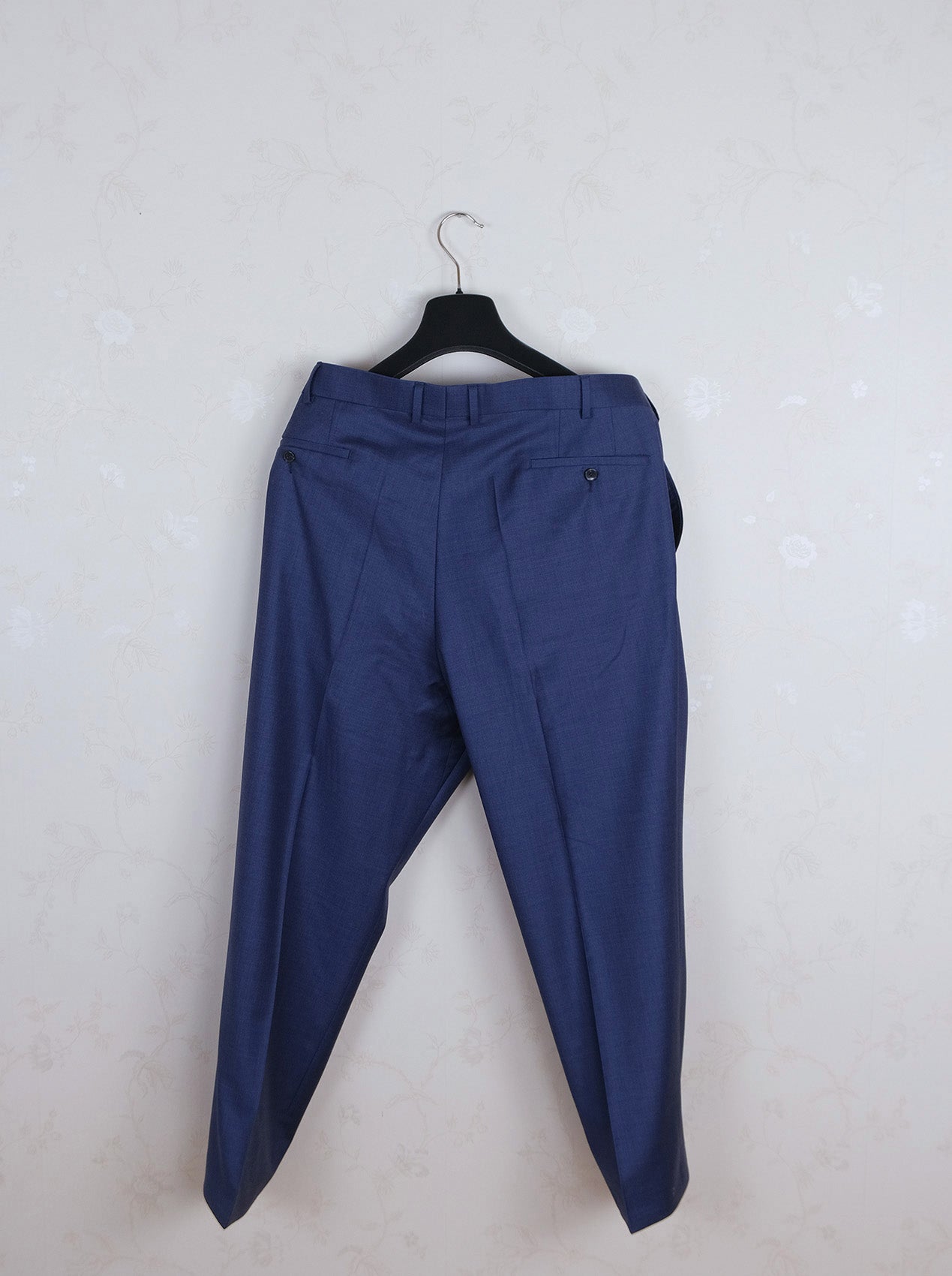 Eduard Dressler, blue suit, size 50EU, like new