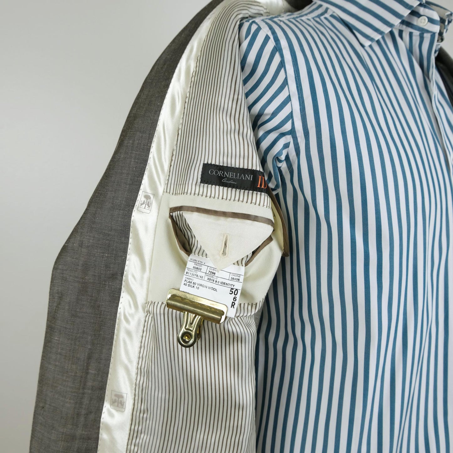 Corneliani, harmaa irtotakki, koko 50