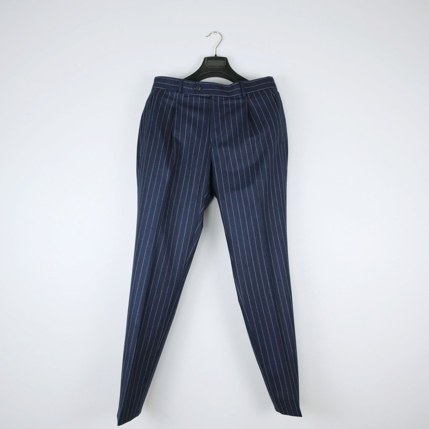 Herrainpukimo, uniikki tumma puku, koko 50