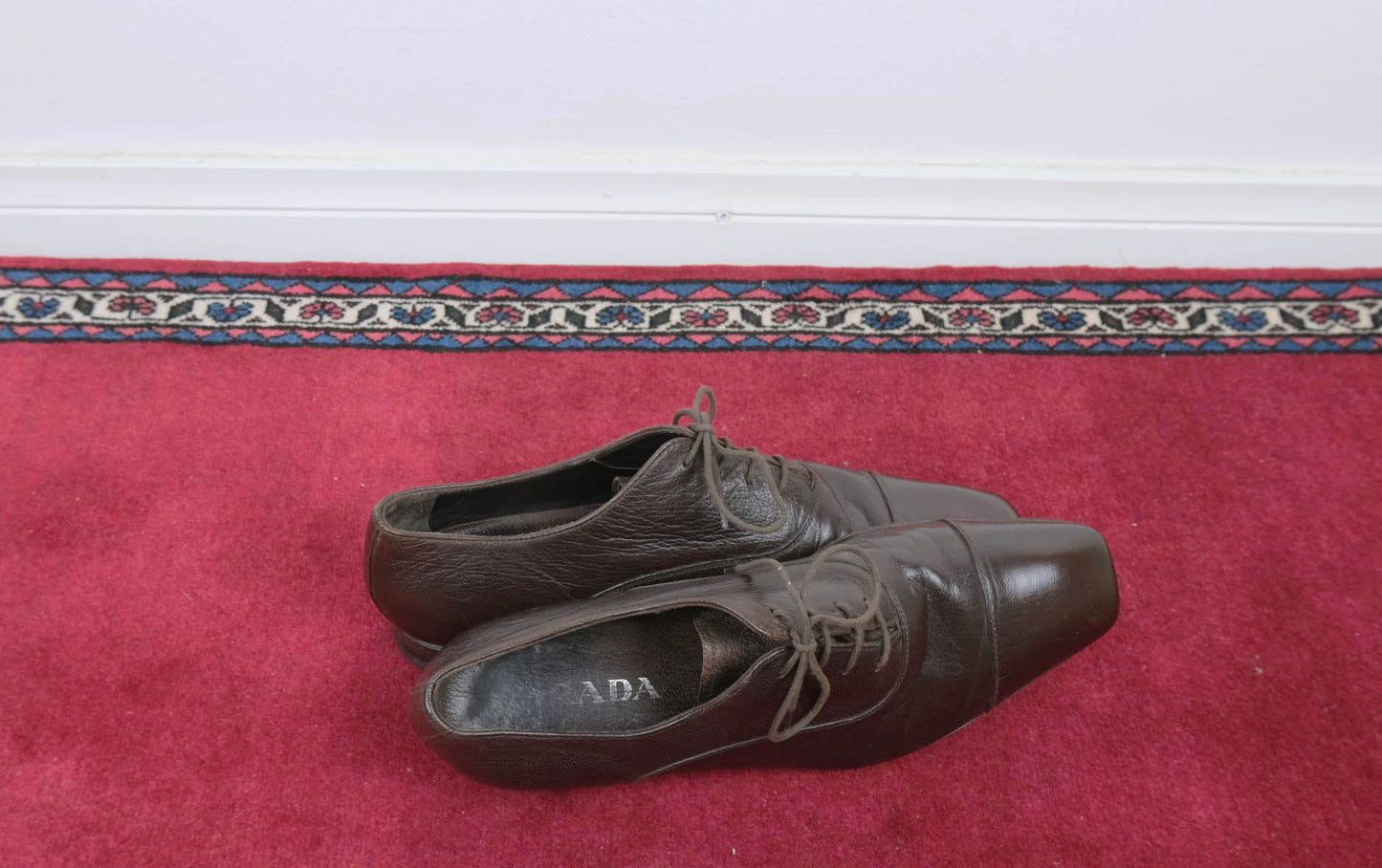 Prada, ruskeat nauhakengät, koko 41
