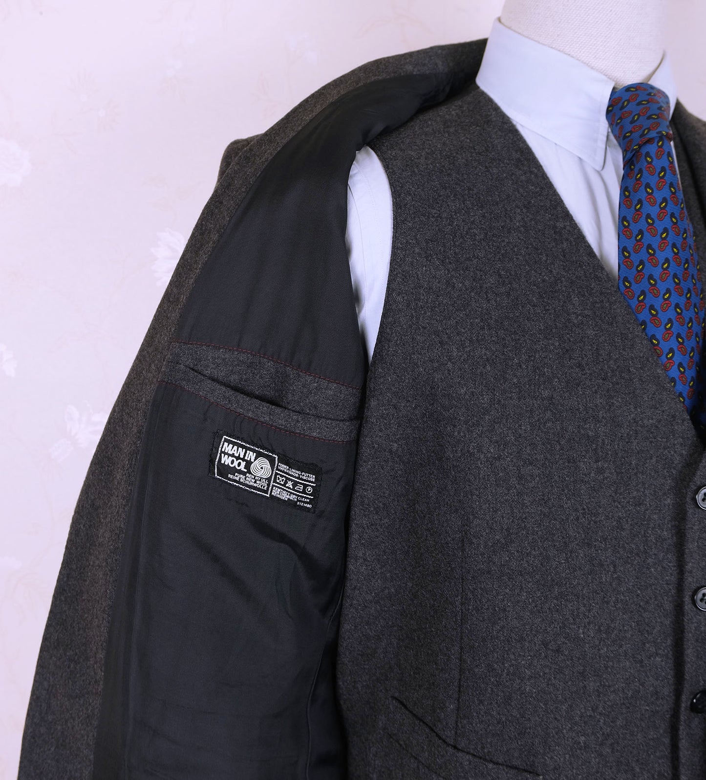 Paul and Shark, dark business suit, size 46UK, cotton