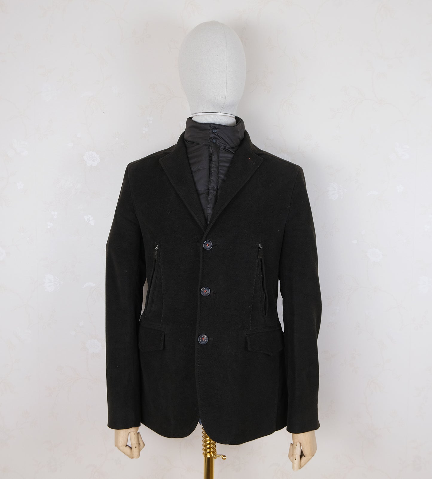 Sartoria Nervesa, brown outerwear jacket, size 38UK, thermal bib