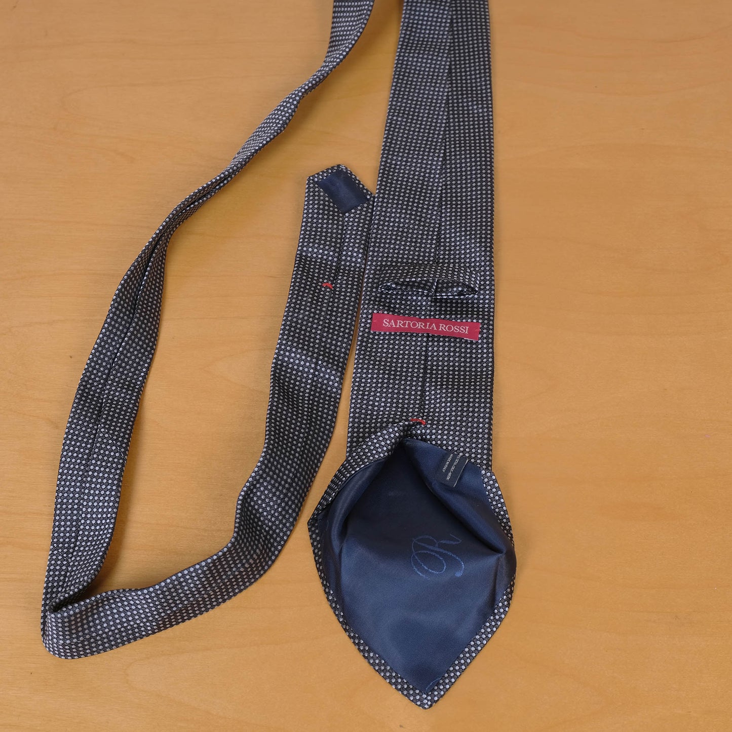Sartoria Rossi, harmaa silkkisolmio