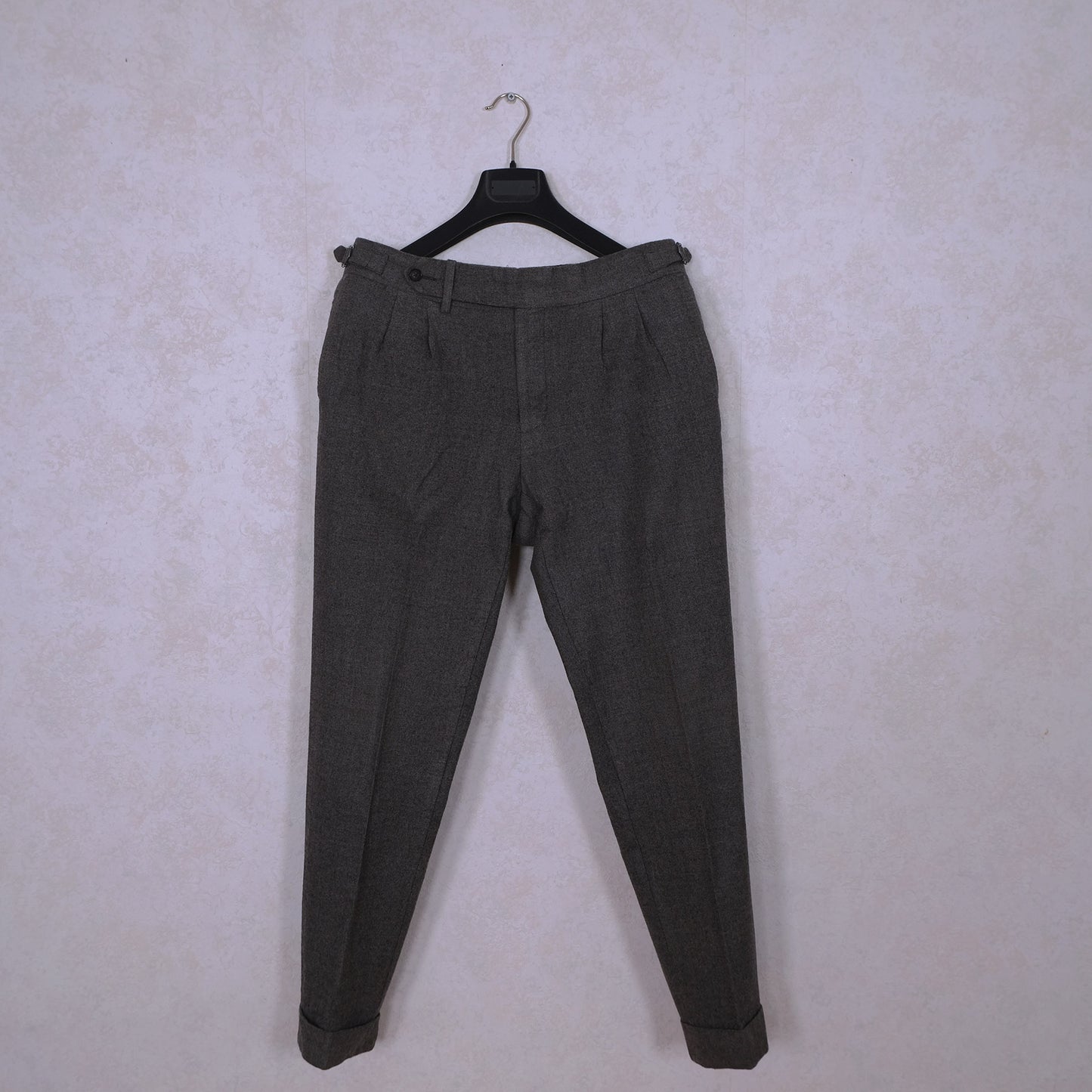 Suitsupply, harmaat suorat housut, koko 50, flanellikangas