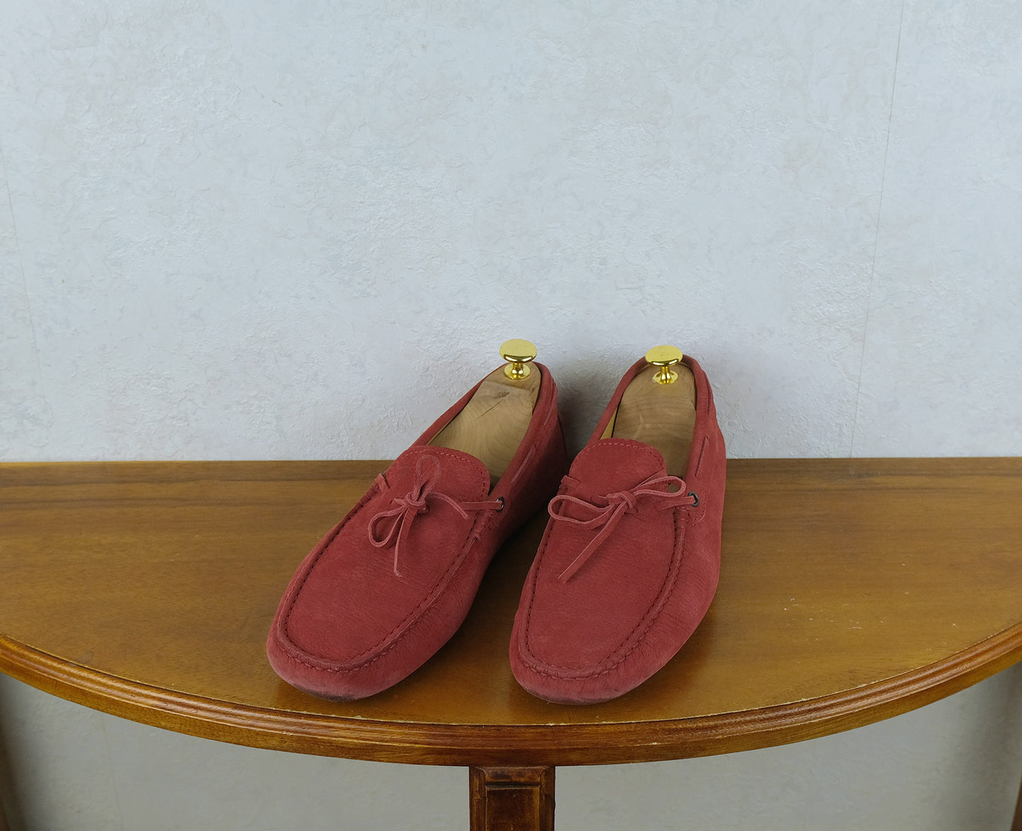 Tod's, punaiset ajokengät, koko 42, mokkanahkaa, Gommino