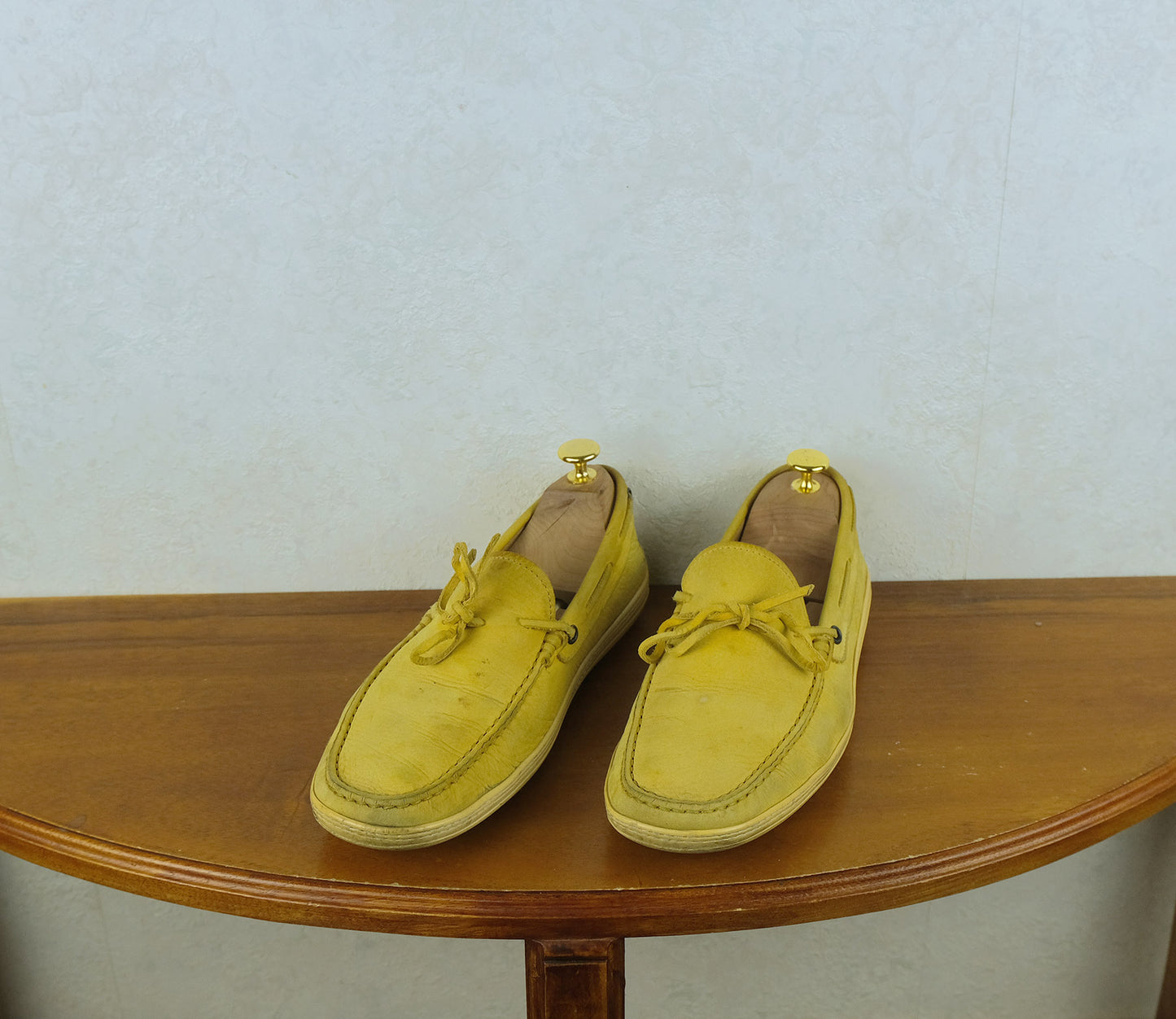 Tod's, keltaiset louferit, koko 42.5, kumipohja