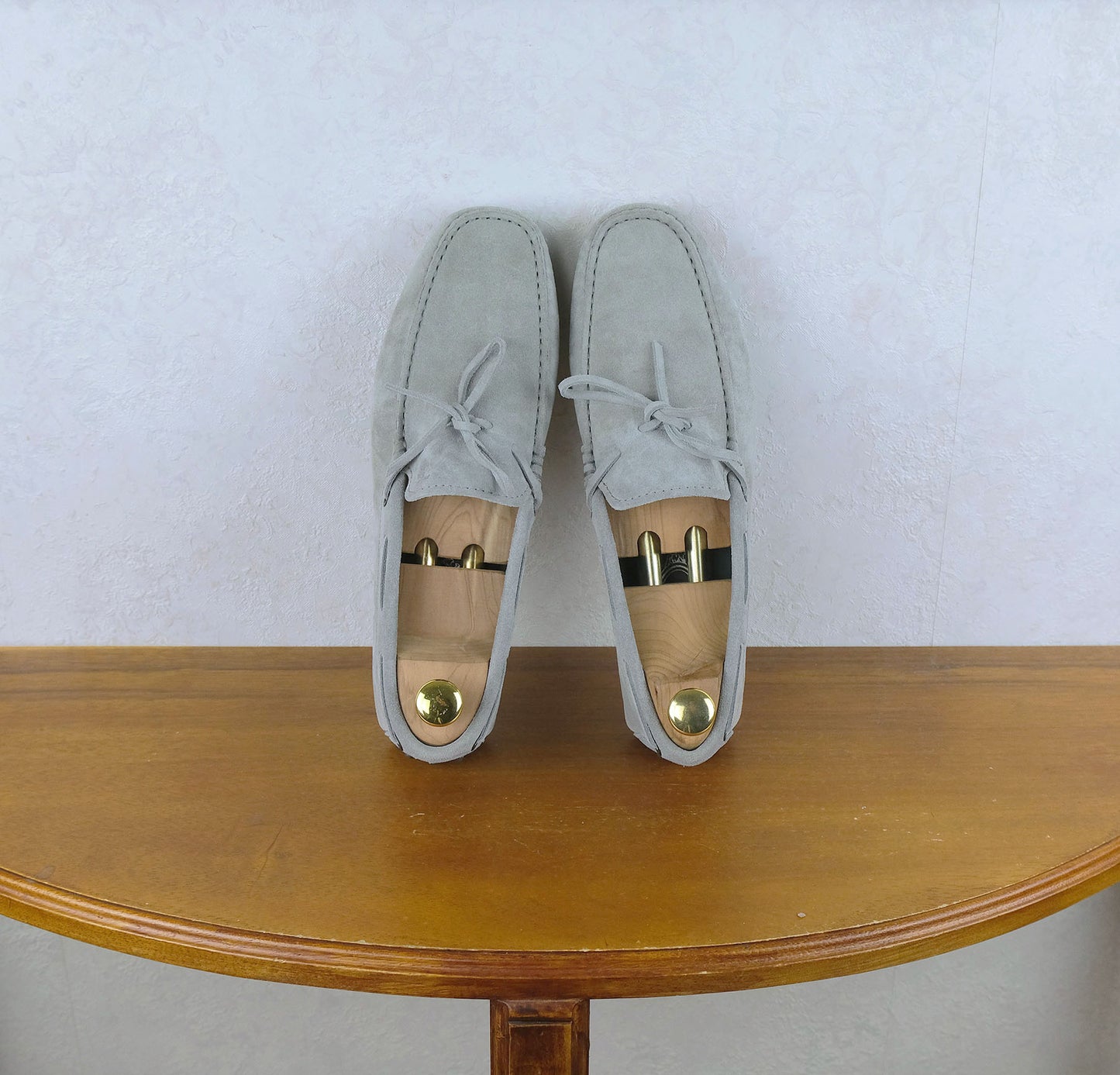 Tod's, sini-harmaat ajokengät, koko 42, Gommino, kuin uudet