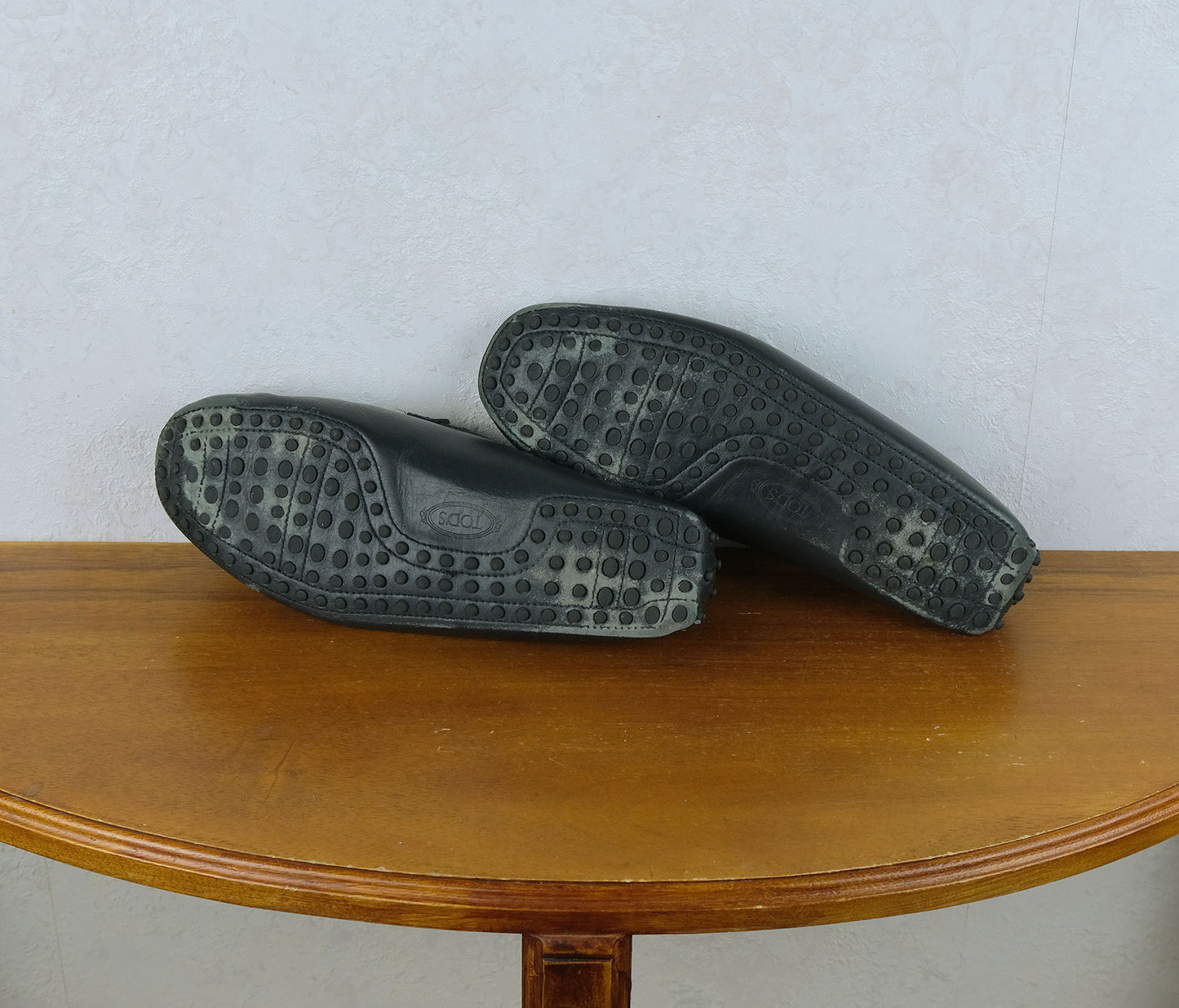 Tod's, mustat ajokengät, koko 42, Gommino