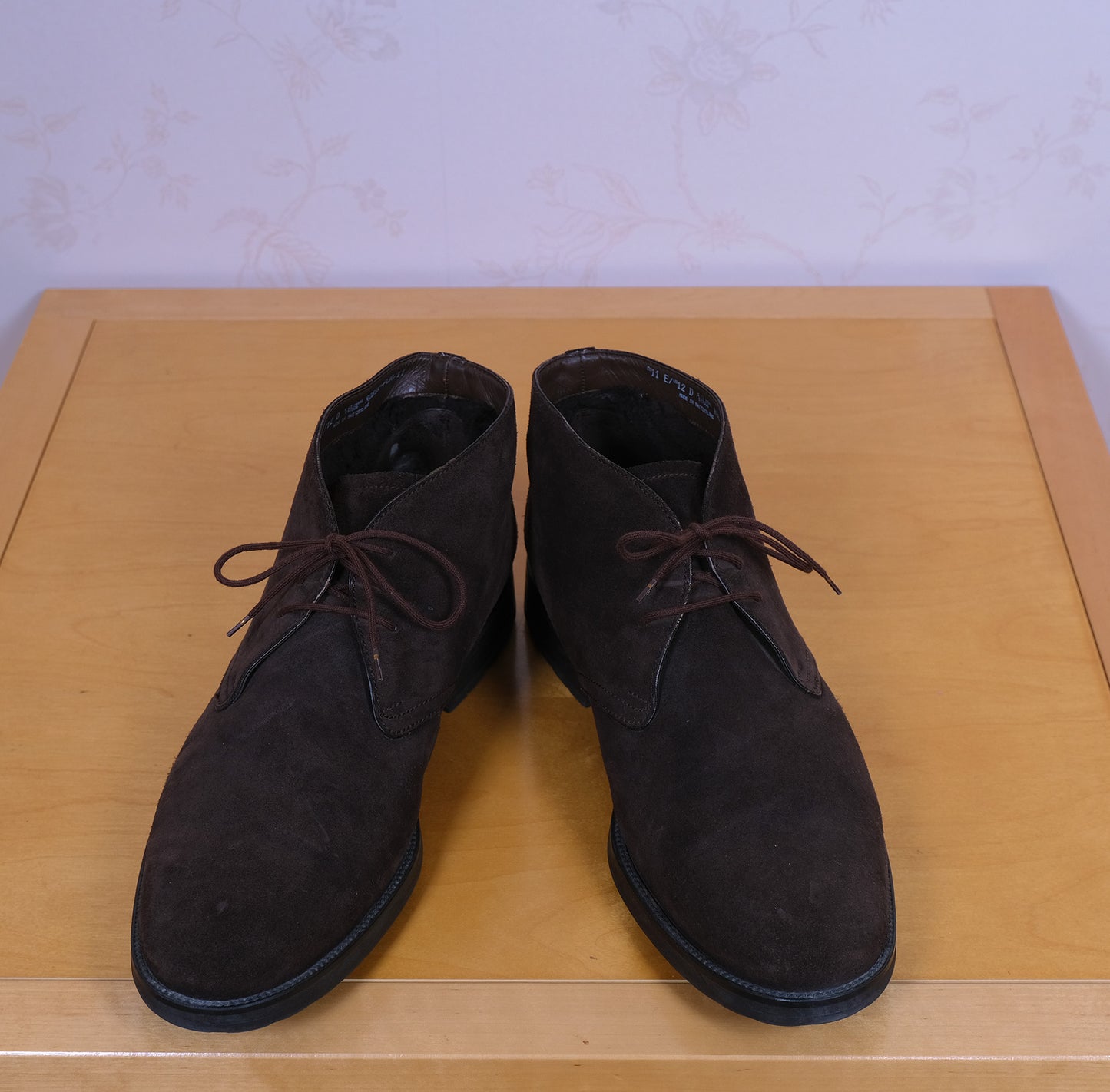 Bally, ruskeat talvikengät, koko 45 chukka-malli, turkisvuori