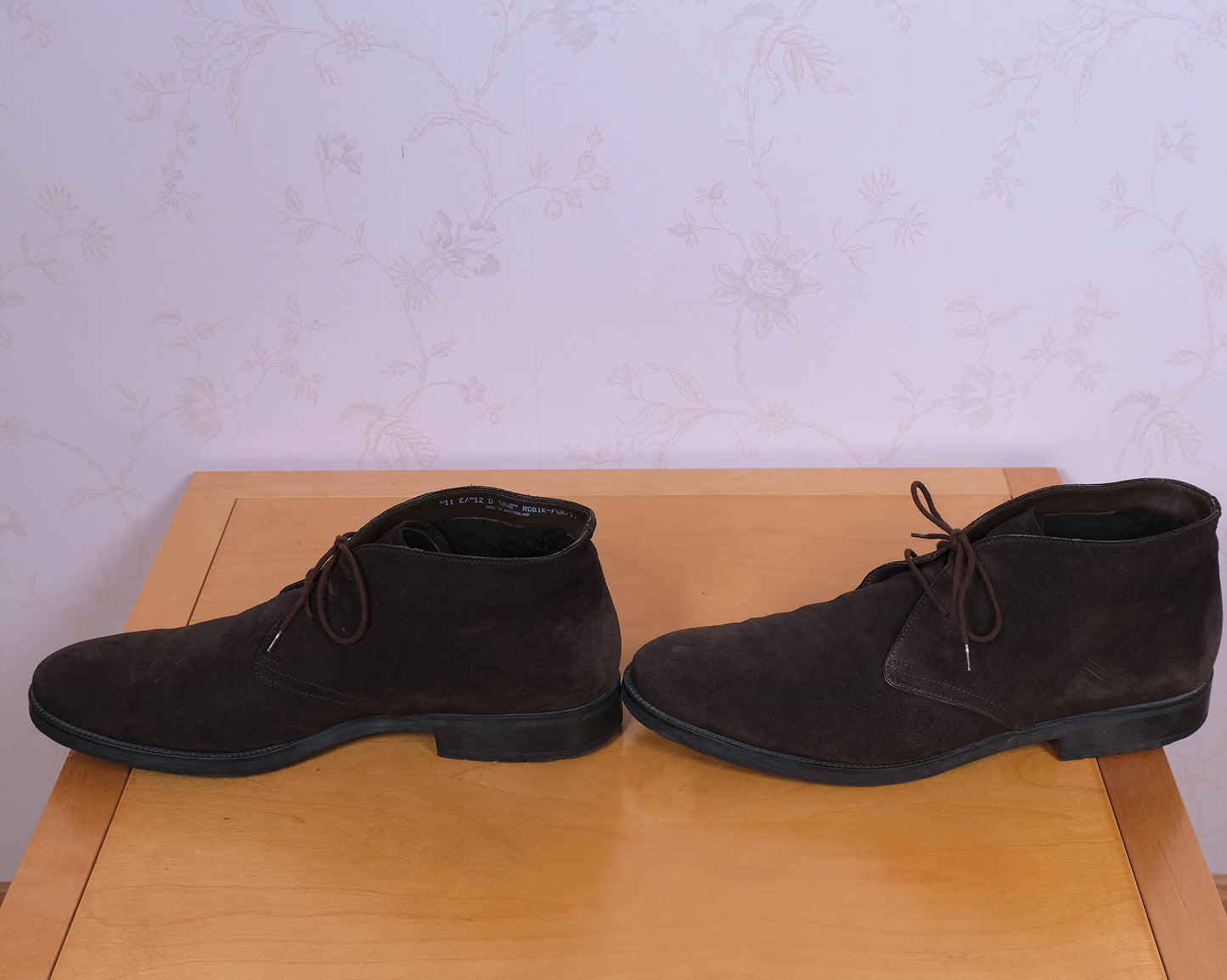 Bally, ruskeat talvikengät, koko 45 chukka-malli, turkisvuori