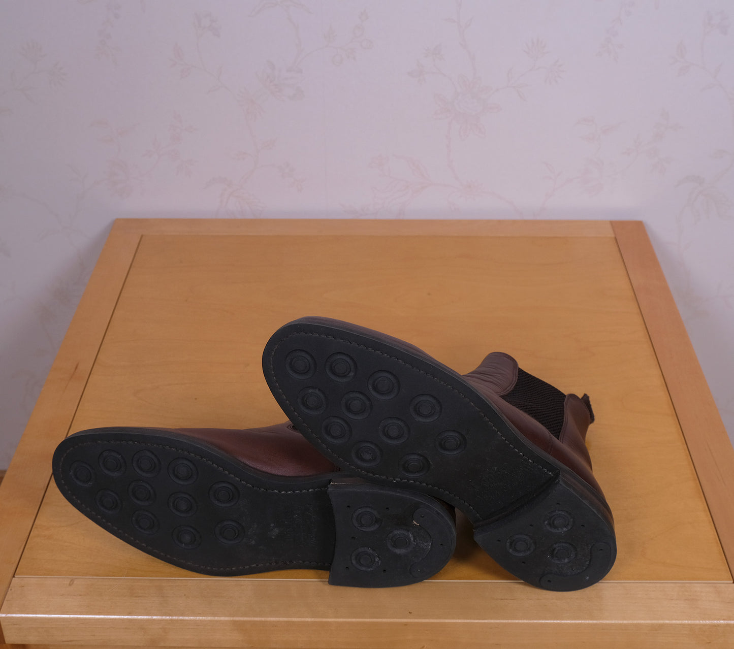 Loake, ruskeat chelsea-varsikengät, koko 42, kumipohjat