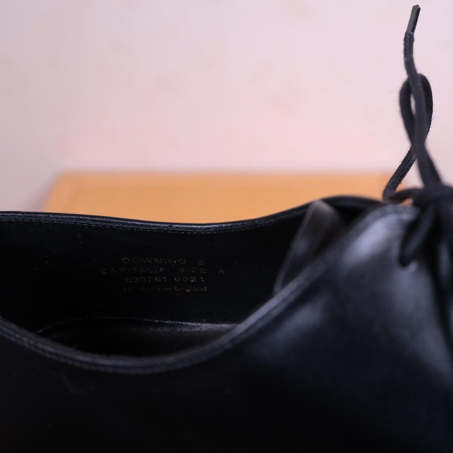 Loake, mustat pukukengät, koko 42, kuin uudet