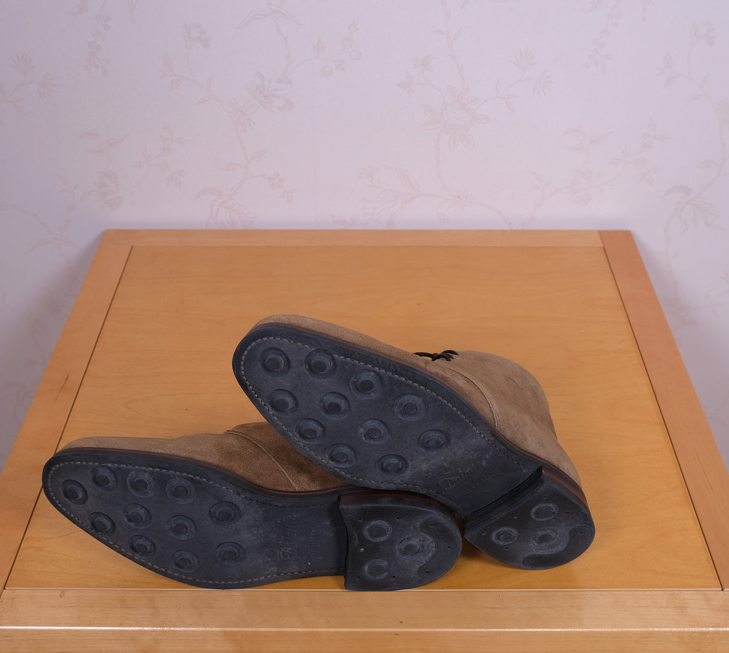 Loake, ruskeat chukka-nilkkurit, koko 42, kumipohja