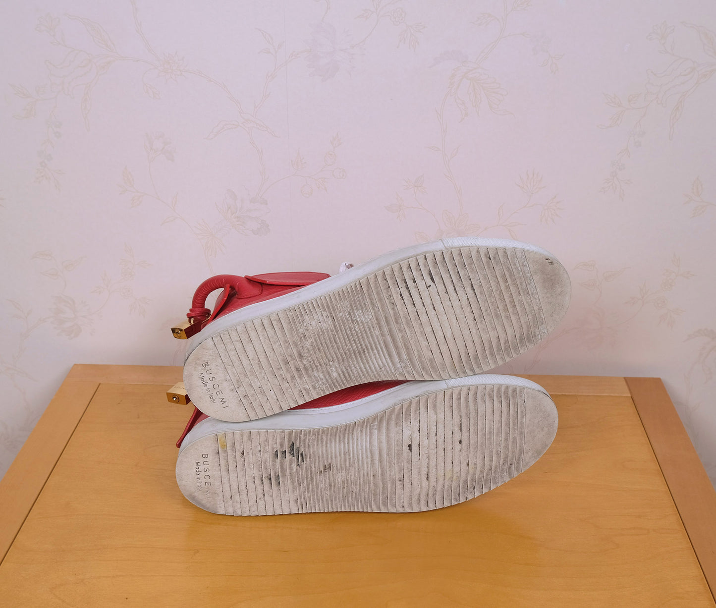Buscemi, punaiset nahkatennarit, koko 41 tai 42, ovh 1135 e