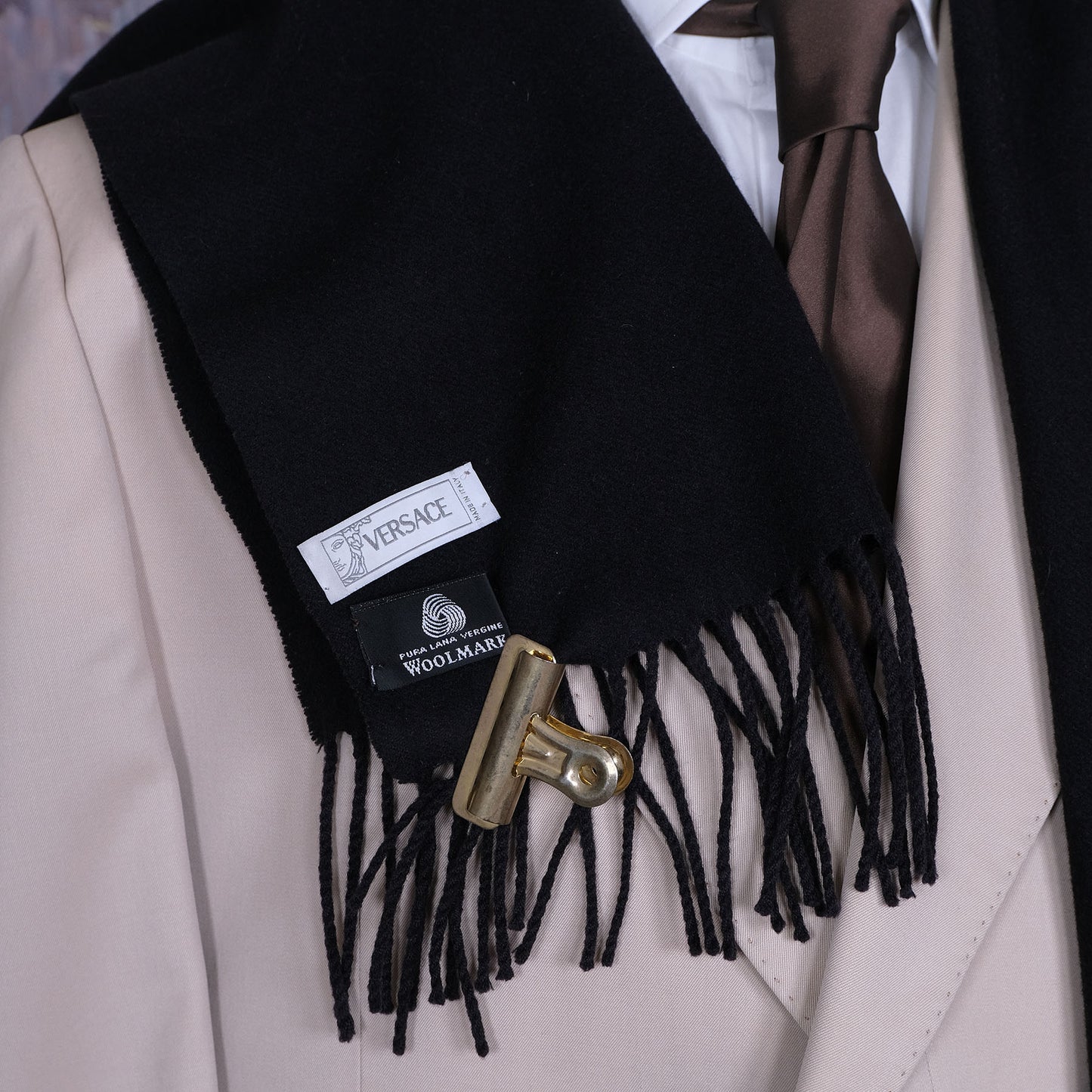 Versace, käytetty musta kaulaliina, villaa, meduusakuvio