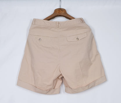 Acne Studios, vaaleat shortsit, koko 32''