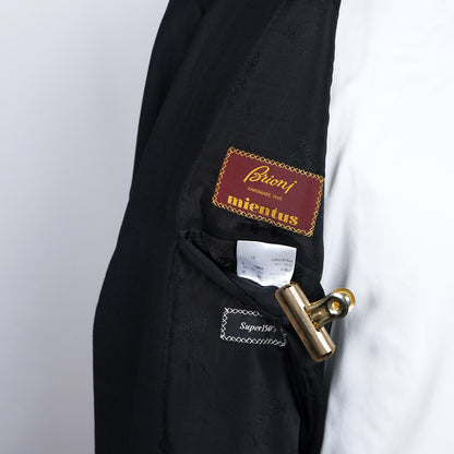Brioni, käsintehty tumma puku, koko 54/56