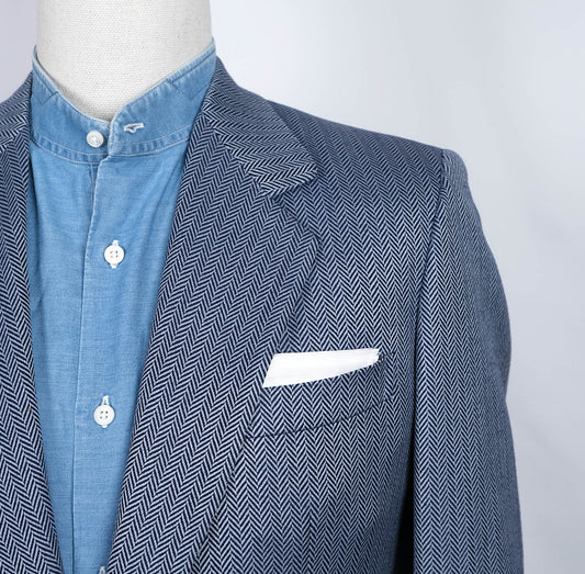 Brioni, sininen irtotakki, koko 50, harvinainen 1 napin leikkaus