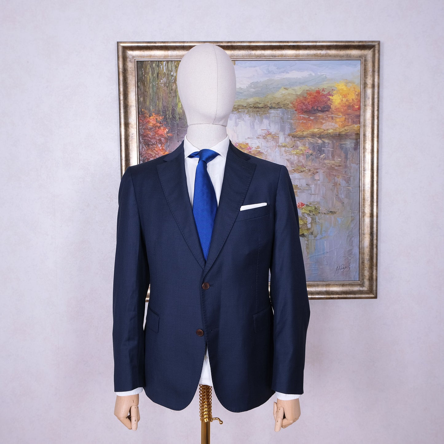 Cavaliere, dark blue suit, size 44UK, fine wool