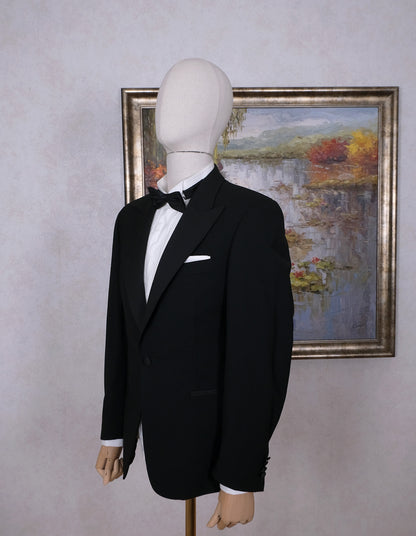 Cavaliere, a finer dinner suit, size 46 or 48