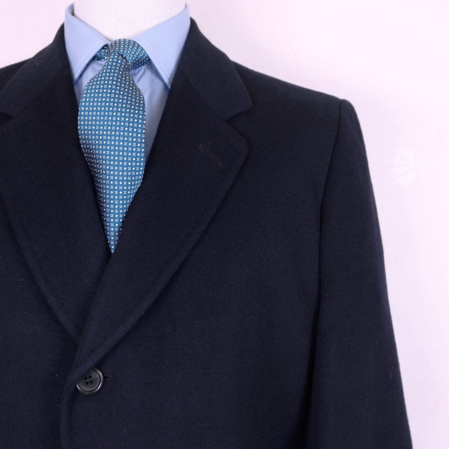 Chester Barrie, hand made navy blue wool coat, Size 44UK