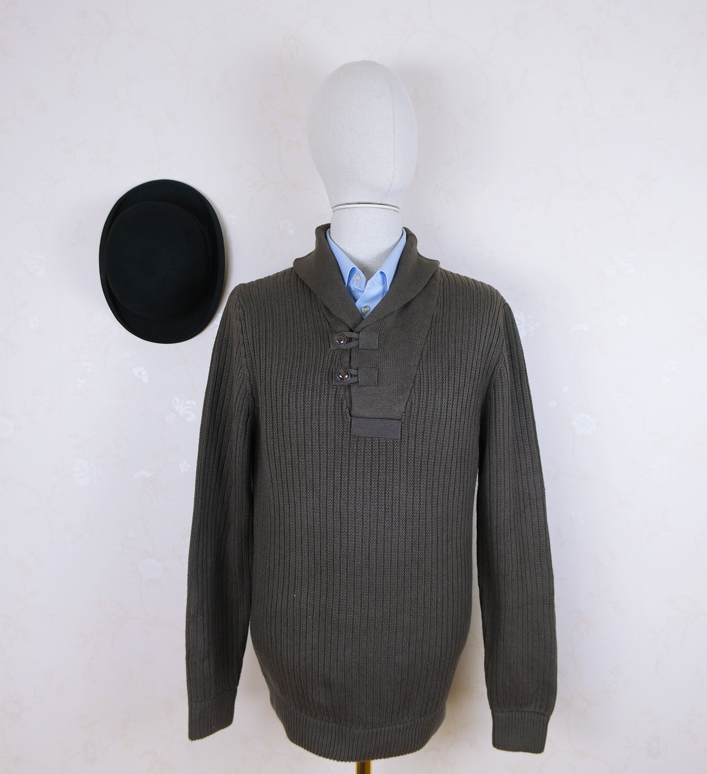 Johnston's of Elgin, blue wool cardigan, size S, like new