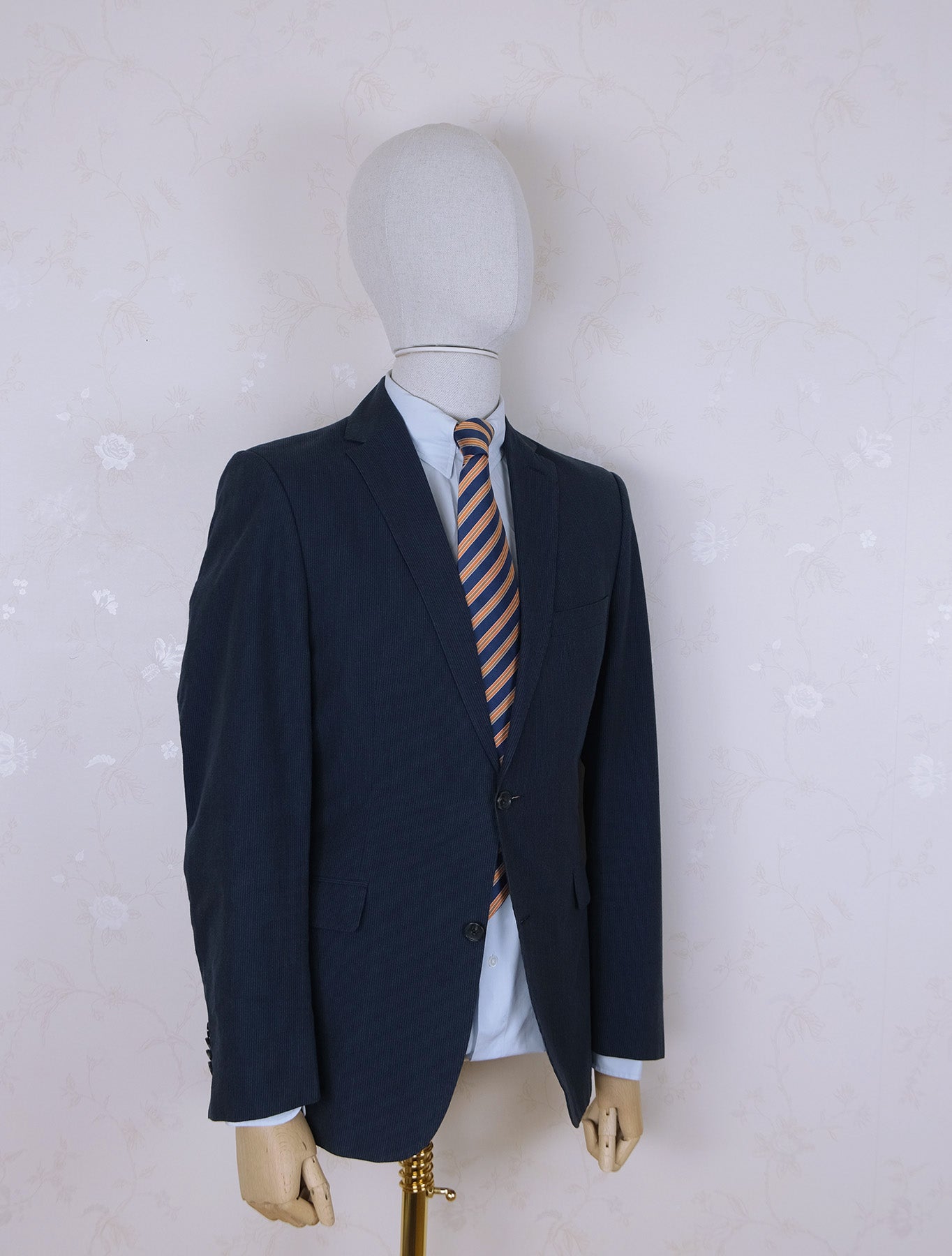 Eduard Dressler, dark blue suit, size 36UK, pinstripe, cotton